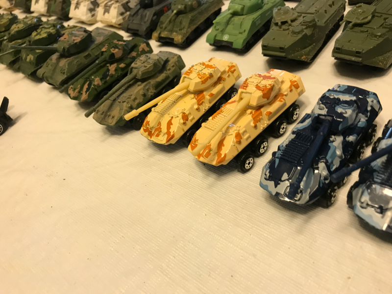 Illustration for article titled Colossal Die-Cast Collection - Box 99 - Full Metal (and Plastic) Jacket